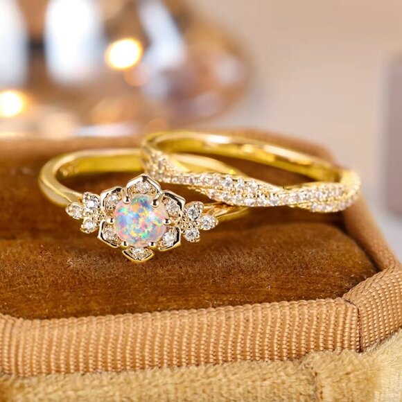 NEW 18k Gold White Opal Ring Dainty Flower Diamond Ring Set of 2 Bands - Picture 1 of 4